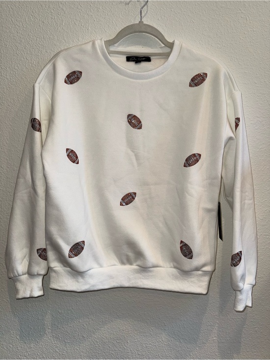 On 12th Tops - White Crewneck Sweatshirt with Embroidered Football Motif
